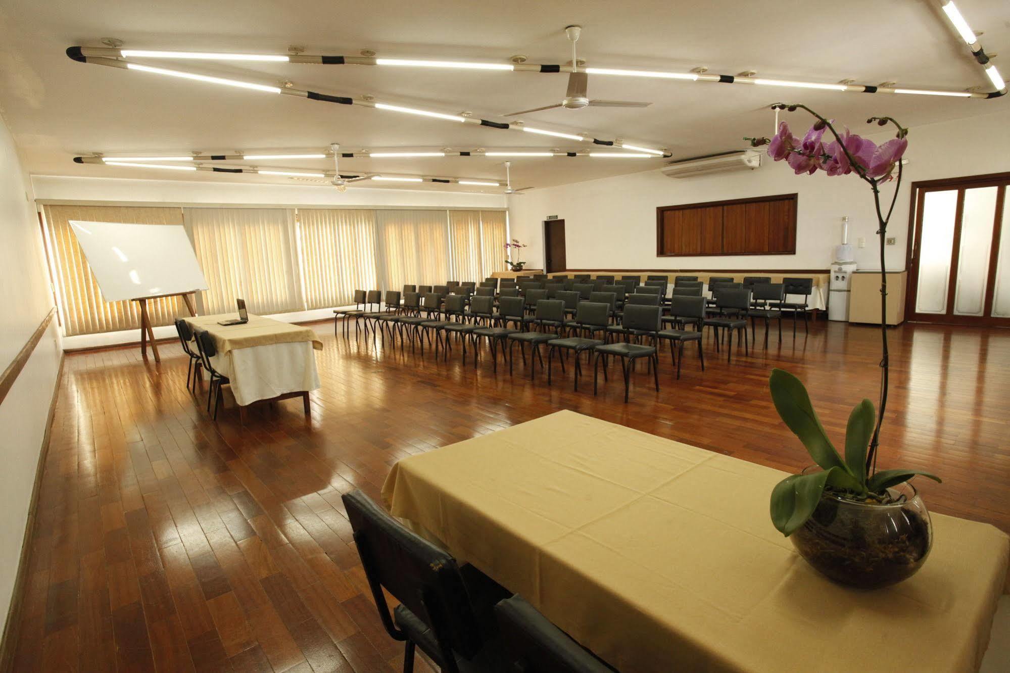 Indaia Hotel São Carlos Eksteriør billede